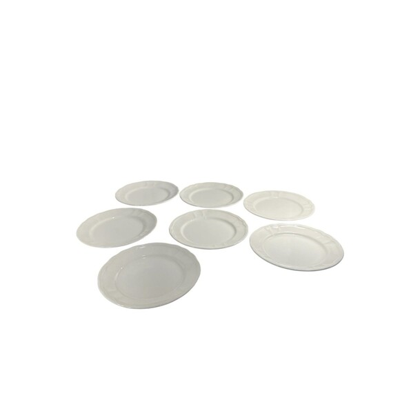 VTG Epoch Baroque White Salad Plate E800 Set Of 7 - 7 5/8” Diameter-Discontinued - Picture 3 of 9